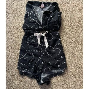Victoria’s Secret XXL pajama shorts set